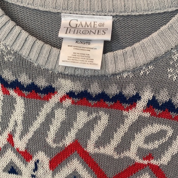 Game of Thrones “Winter is Here” Sweater - Picture 2 of 4